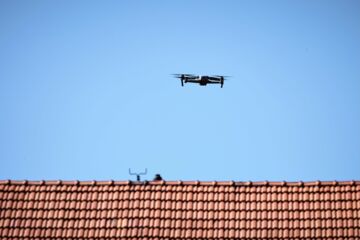 Dachdurchsicht mittels Drohne